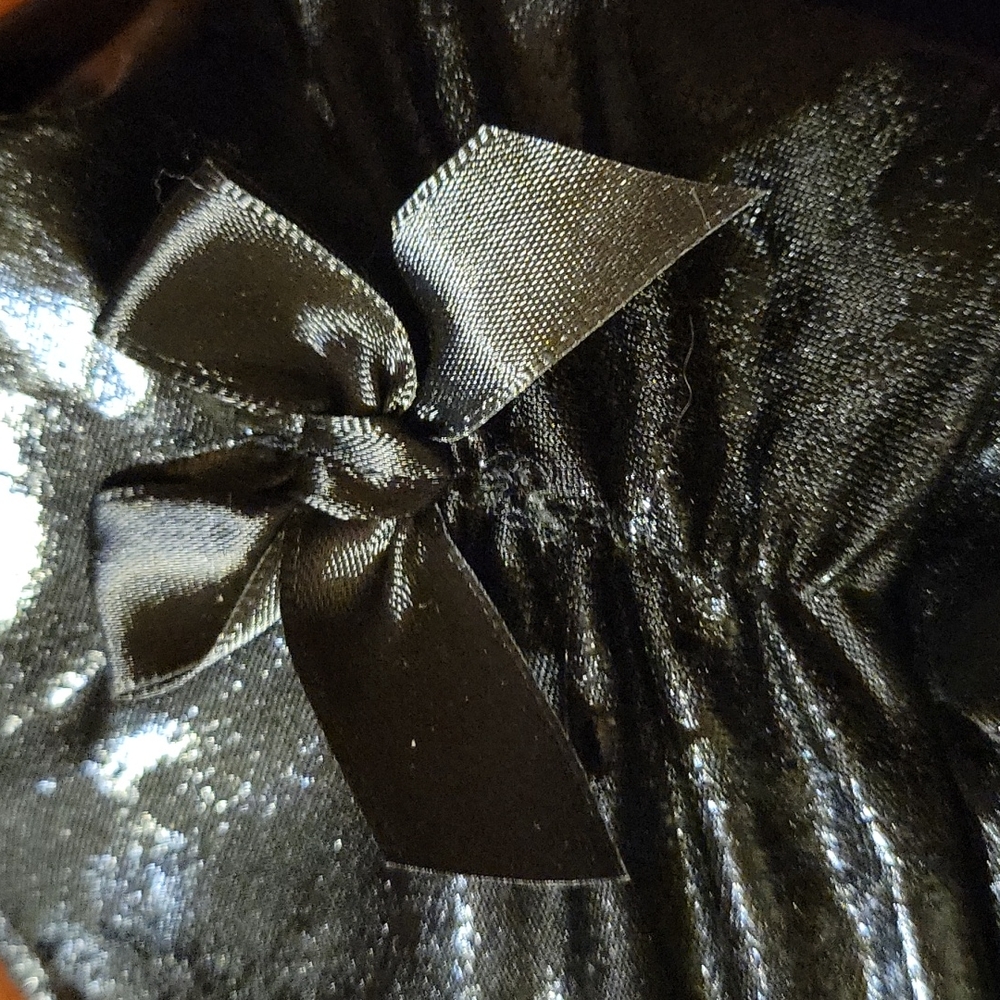 Girl's Shiny Black Costume Pants Bows Pleated Cuffs Sz 8 - Picture 4 of 5